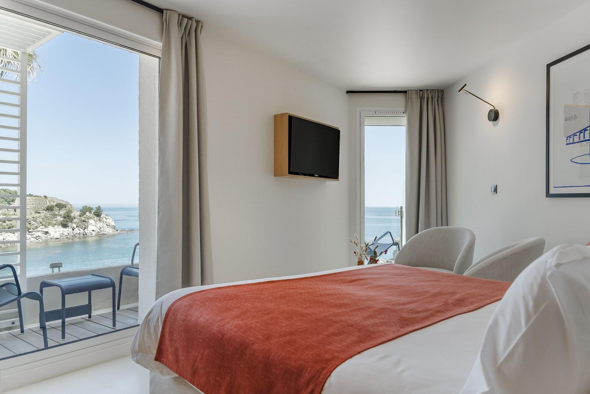 Les Elmes - Hotel, Spa & Plage Privee Банию-сюр-Мер Екстериор снимка